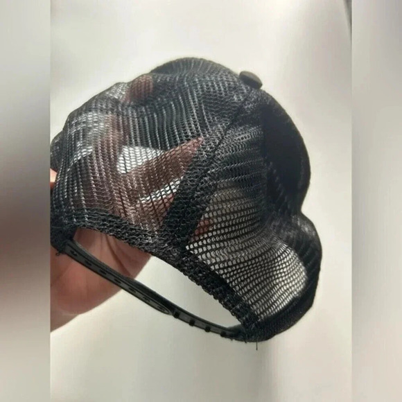 Wienerschnitzel Trucker Hat Wiener schnitzel Camo Vintage y2k Hat - Picture 4 of 8